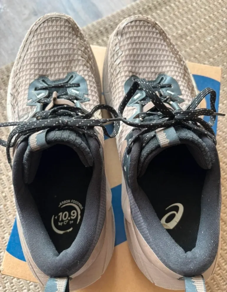 Used Asics Trabuco 13 bike — image 3 of 7