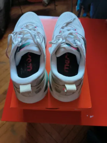 Brugt Nike Vomero 18 bike — billede 3 af 8