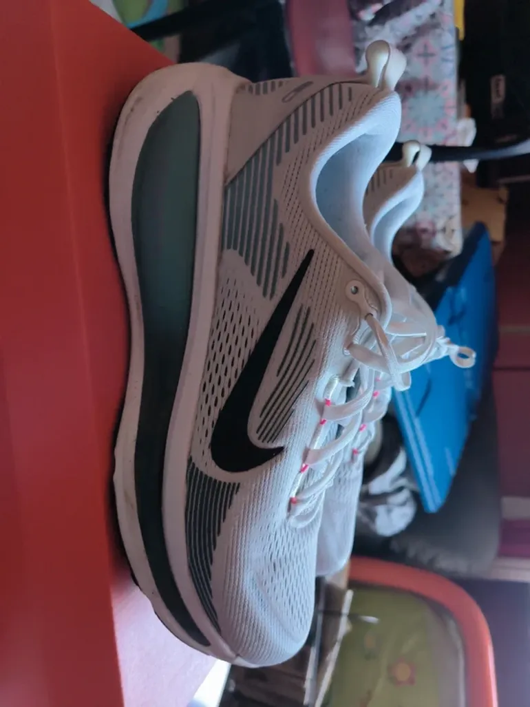 Brugt Nike Vomero 18 bike — billede 8 af 8