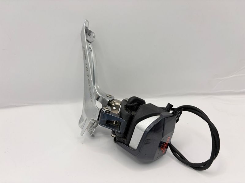 Použité Shimano Ultegra Di2 FD-R8050 2023 Drivetrain & Pedals