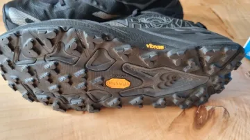 Used Hoka Speedgoat 7 bike — image 7 of 10