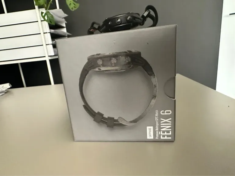 Used Garmin Fenix 6 Pro Sapphire bike — image 3 of 12
