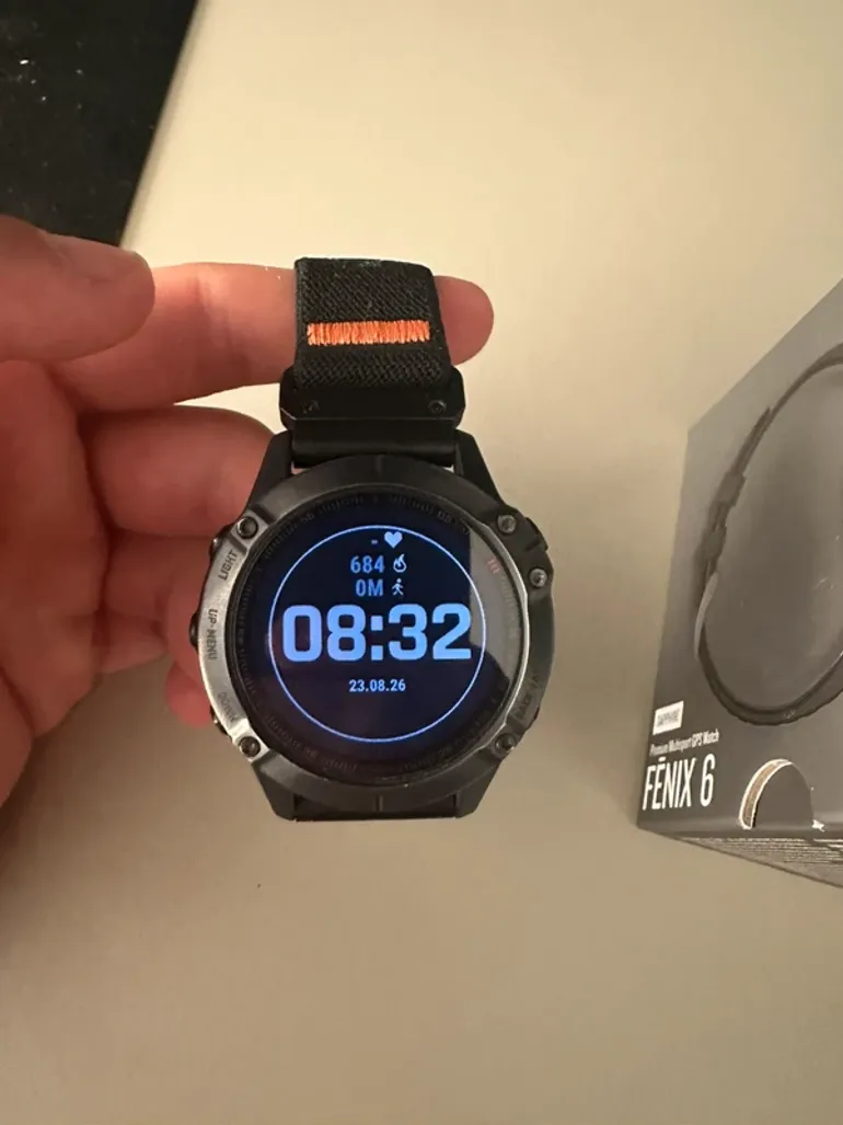 Used Garmin Fenix 6 Pro Sapphire bike — image 4 of 12