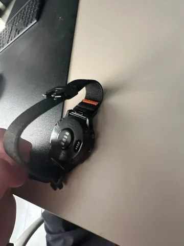 Used Garmin Fenix 6 Pro Sapphire bike — image 8 of 12