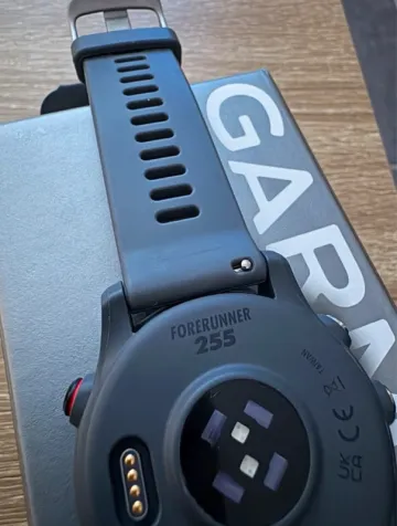 Used Garmin Forerunner 255 bike — image 5 of 6