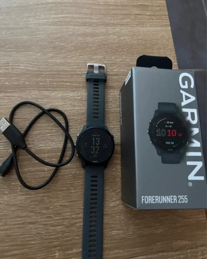 Used Garmin Forerunner 255 Electronics