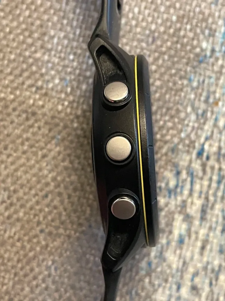 Used Garmin Forerunner 255 Music bike — image 3 of 11
