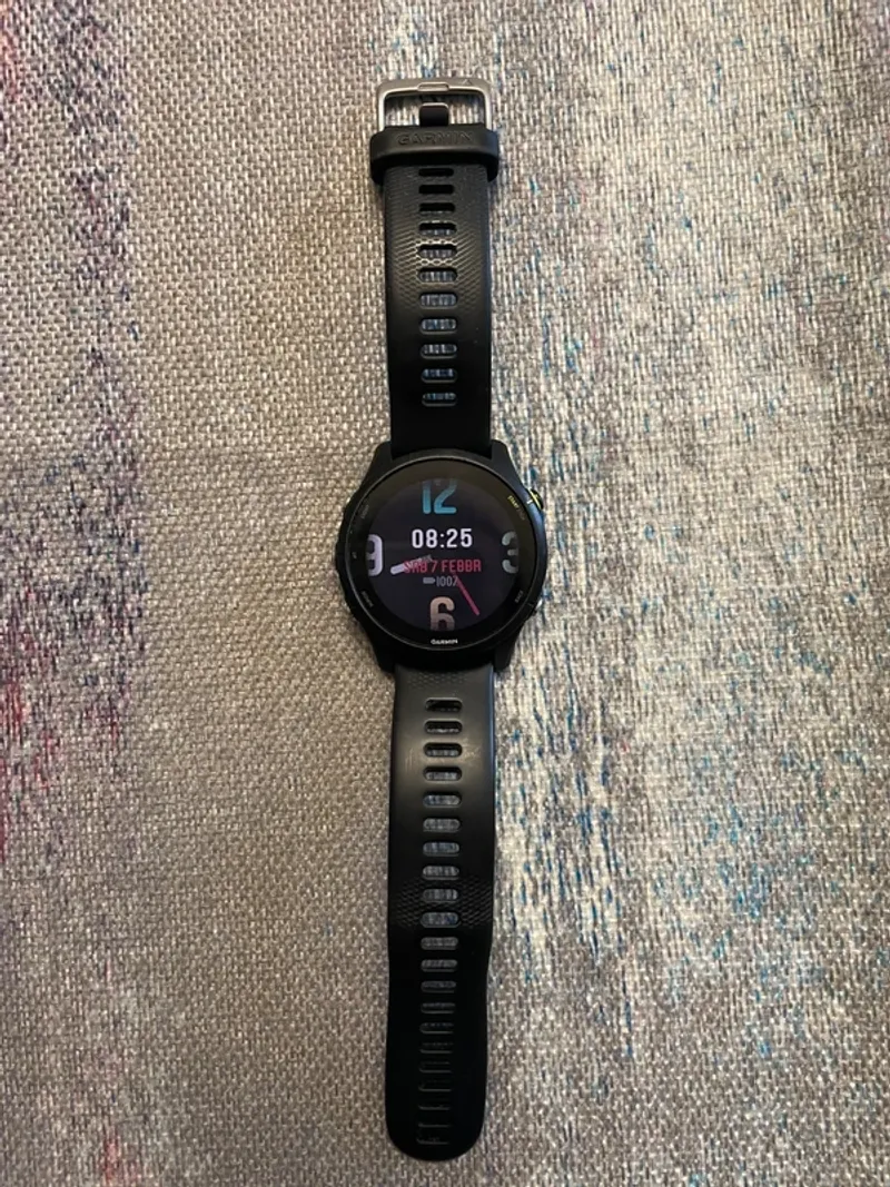 Used Garmin Forerunner 255 Music Electronics