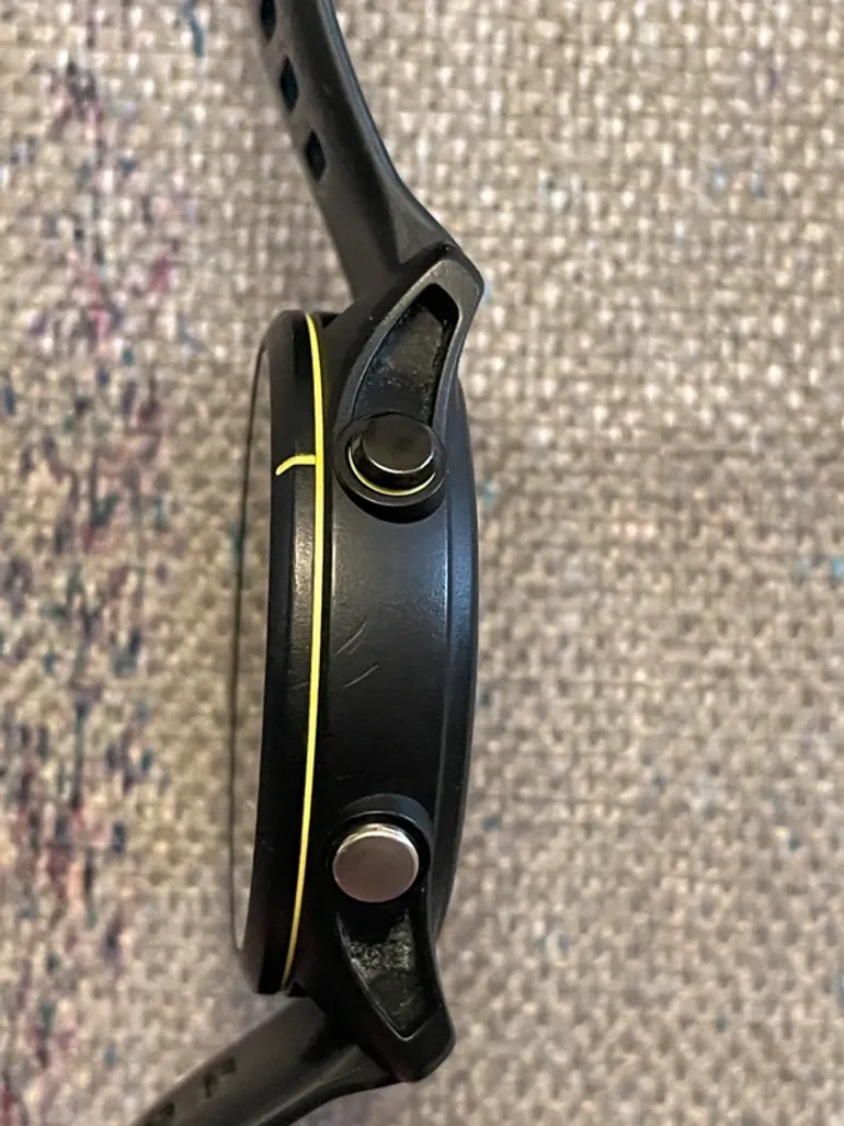 Used Garmin Forerunner 255 Music bike — image 4 of 11