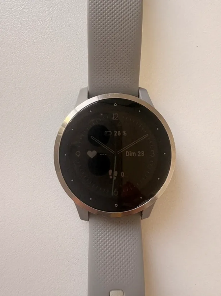Used Garmin vivoactive 4 bike — image 2 of 5