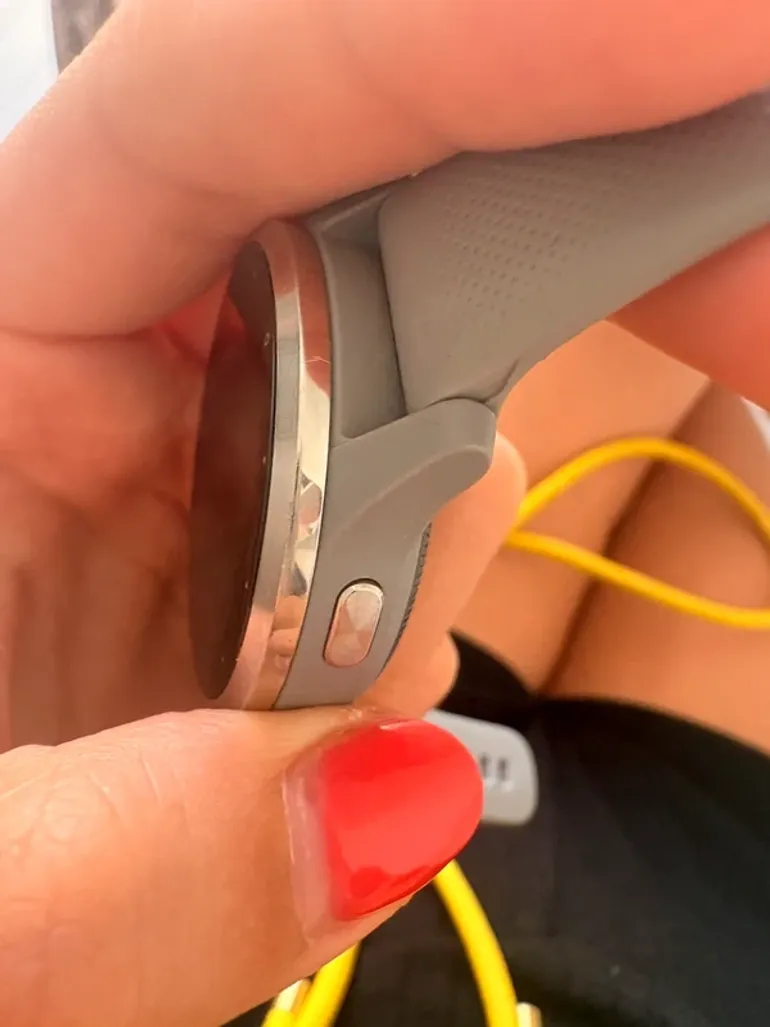 Used Garmin vivoactive 4 bike — image 3 of 5