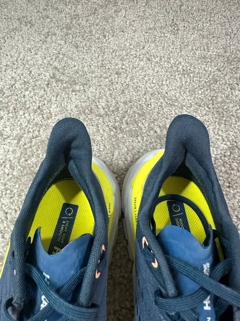 Used Hoka Running Sneakers bike — image 6 of 10