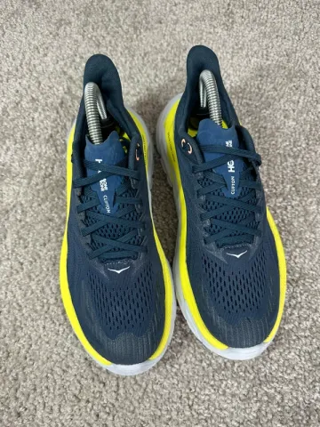 Used Hoka Running Sneakers bike — image 8 of 10