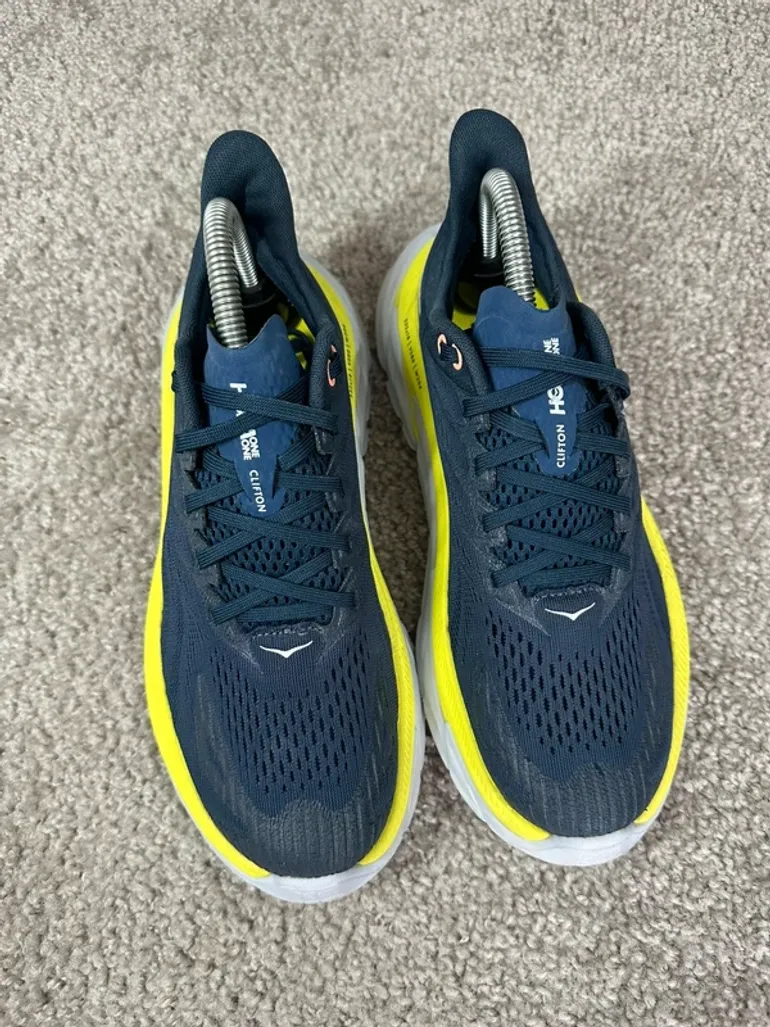Used Hoka Running Sneakers bike — image 8 of 10