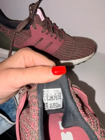 Used Adidas UltraBoost 4.0 bike — image 2 of 3