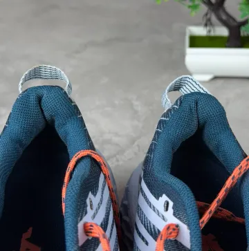 Used Last Hoka Women’s shoes bike — image 8 of 11