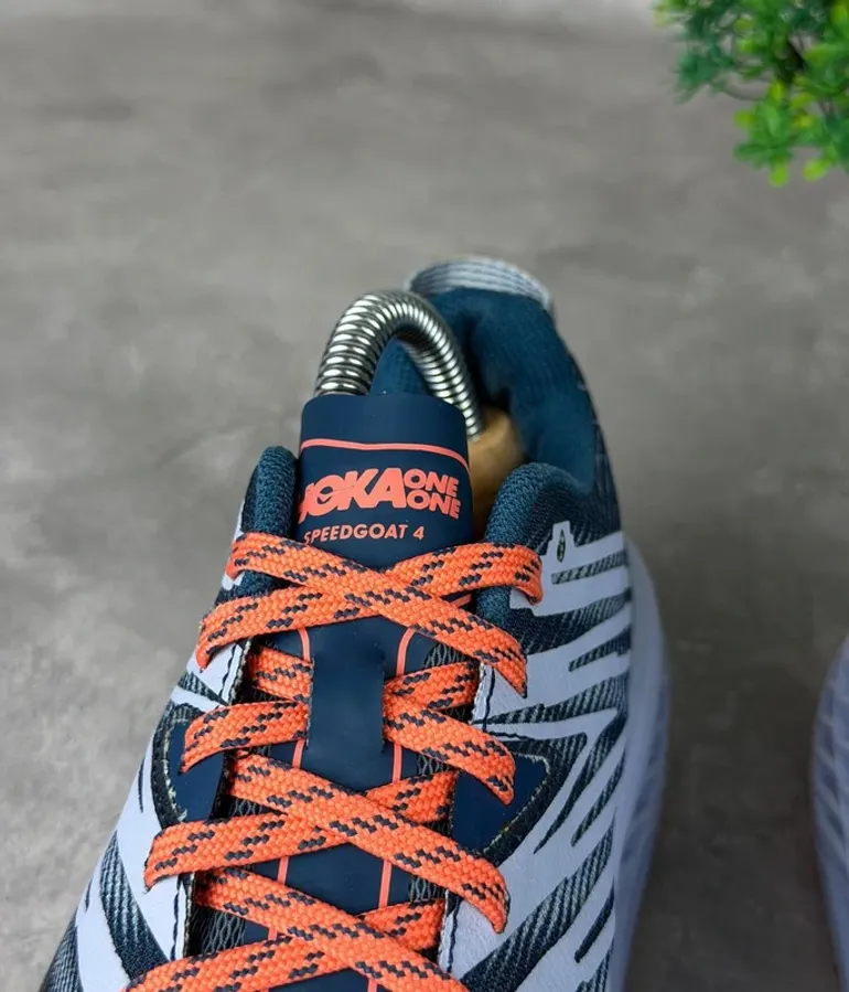 Used Last Hoka Women’s shoes bike — image 9 of 11