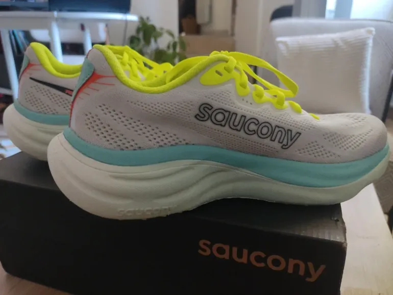 Saucony Ride 19 bike usato — immagine 3 di 6