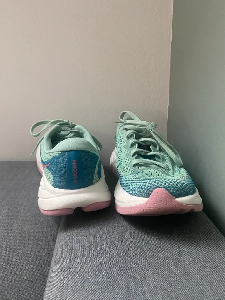 Used Hoka Rincon 4 bike — image 4 of 6
