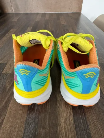 Used Hoka Clifton 9 bike — image 5 of 5