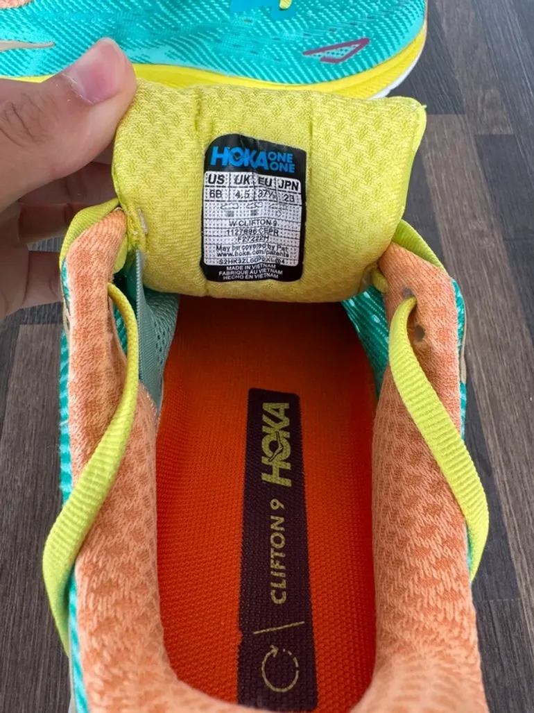 Used Hoka Clifton 9 bike — image 2 of 5