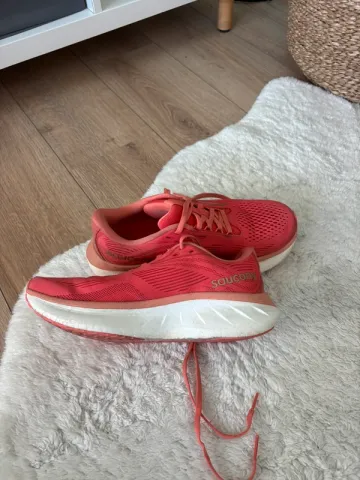 Saucony Ride 19 bike usato — immagine 1 di 4
