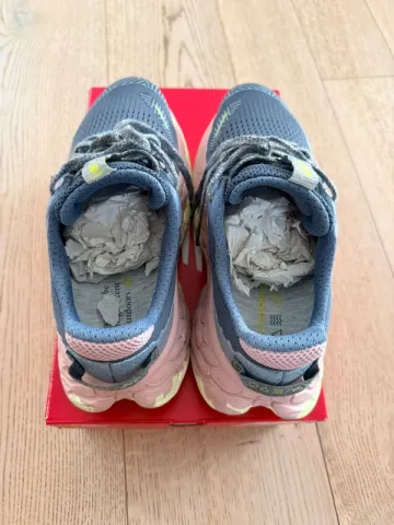 Used New Balance Fresh Foam bike — image 4 of 6