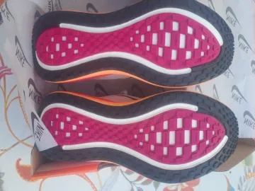 Used Nike Vomero Plus Run bike — image 11 of 12