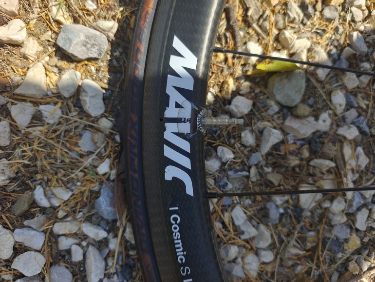 Used Mavic Cosmic S40 2024 bike — image 4 of 4