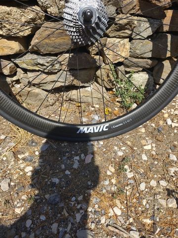 Used Mavic Cosmic S40 2024 bike — image 2 of 4