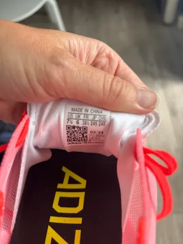 Used Adidas Adios 8 bike — image 5 of 6