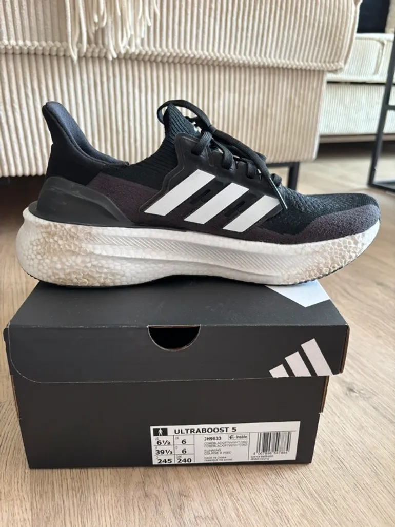 Käytetty Adidas Ultraboost 5 bike — kuva 5 / 7