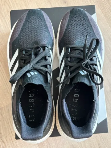 Käytetty Adidas Ultraboost 5 bike — kuva 2 / 7