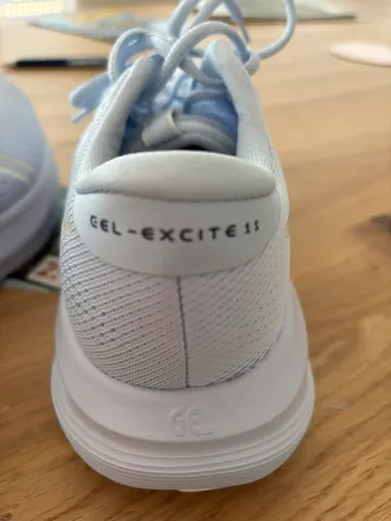 Used Asics Laufschuh Damen bike — image 6 of 8