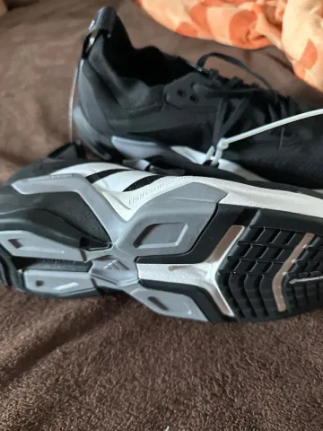Used Adidas Sportschuhe bike — image 3 of 8