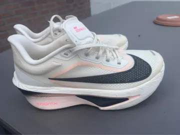 Used Premium Zoom Fly 6 bike — image 2 of 4