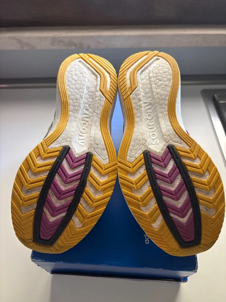 Saucony Endorphin Pro 2 bike usato — immagine 6 di 14