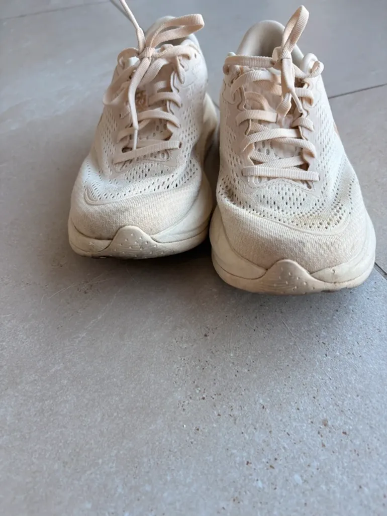 Used Hoka Rincon 4 bike — image 6 of 6