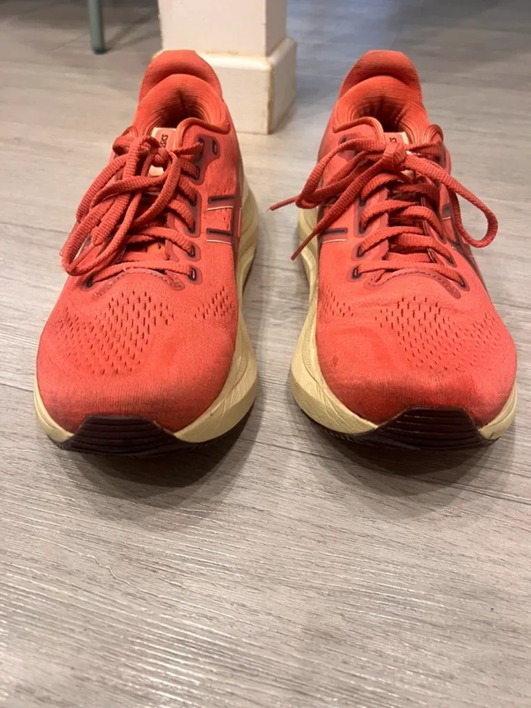 Used Asics Kayano 32 bike — image 3 of 8