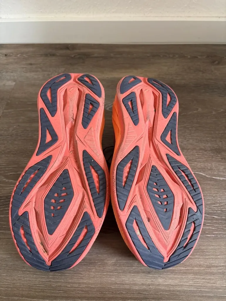 Käytetty Asics Superblast 2 bike — kuva 2 / 4