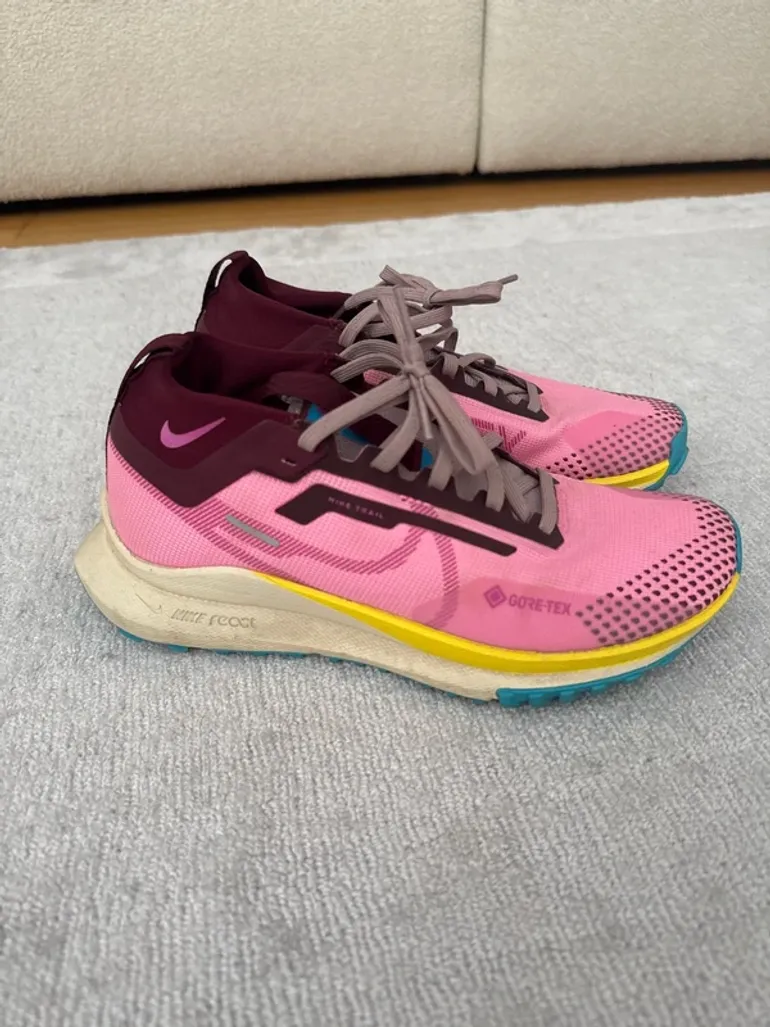 Used Nike Trail Running Gore Tex React bike — image 1 of 6