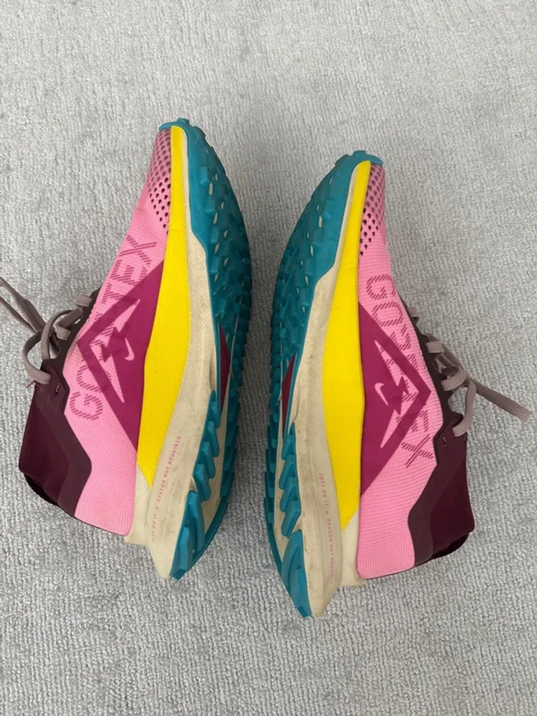 Used Nike Trail Running Gore Tex React bike — image 3 of 6