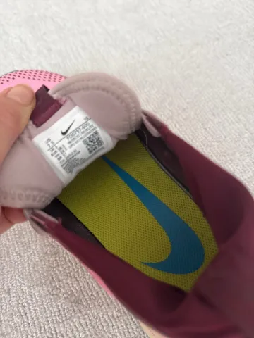 Used Nike Trail Running Gore Tex React bike — image 4 of 6