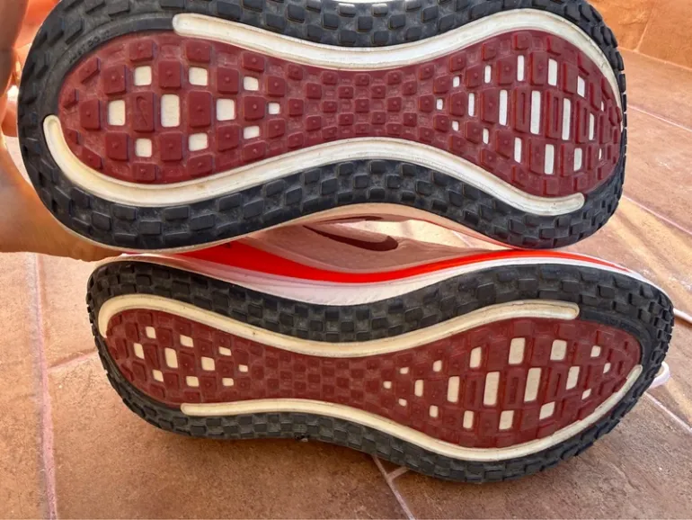 Used Nike Vomero Plus bike — image 6 of 10