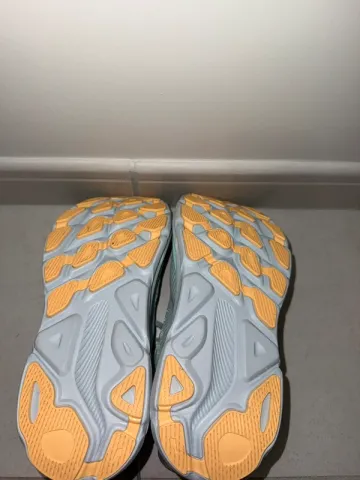 Used Hoka Clifton 9 bike — image 5 of 7