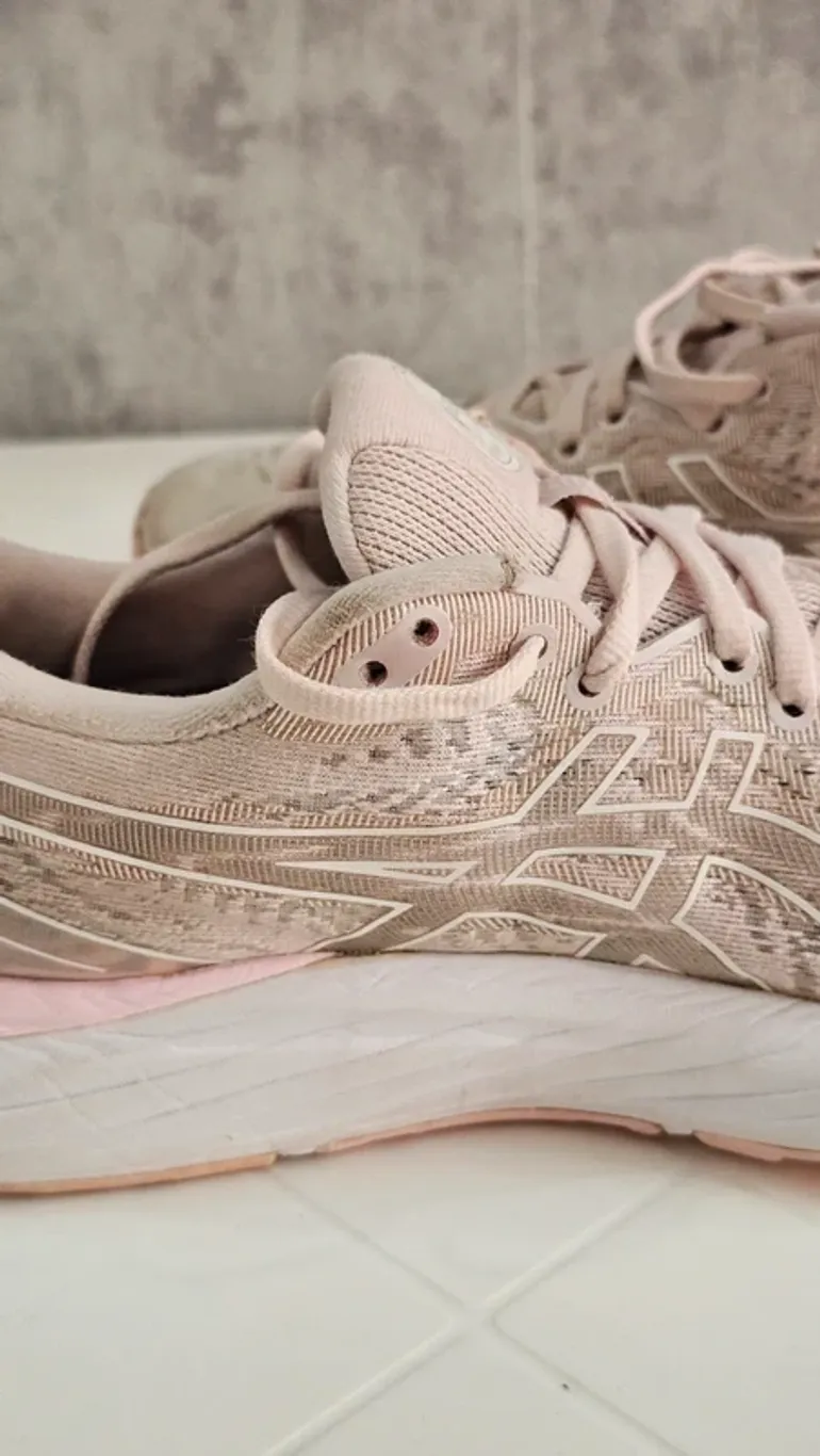 Asics Gel Cumulus 23 bike usato — immagine 7 di 11