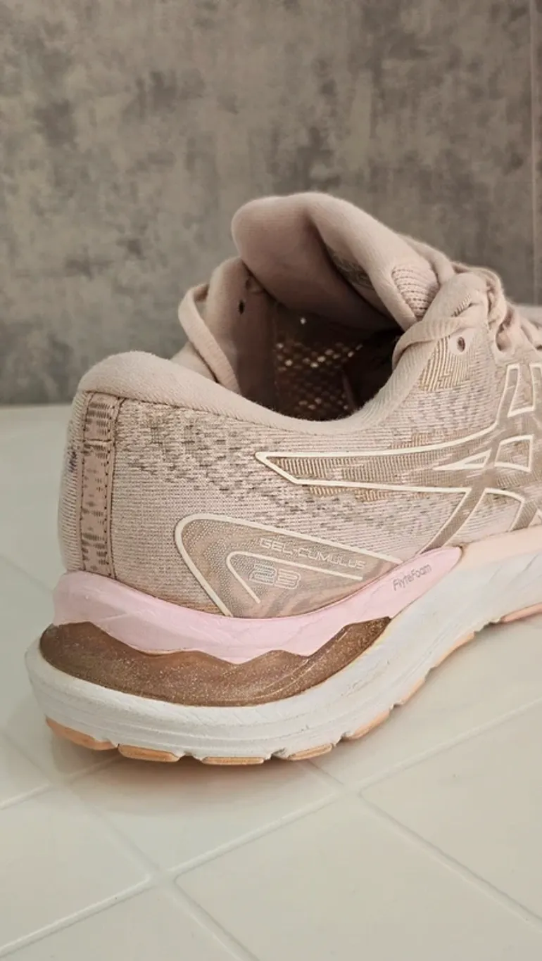Asics Gel Cumulus 23 bike usato — immagine 4 di 11
