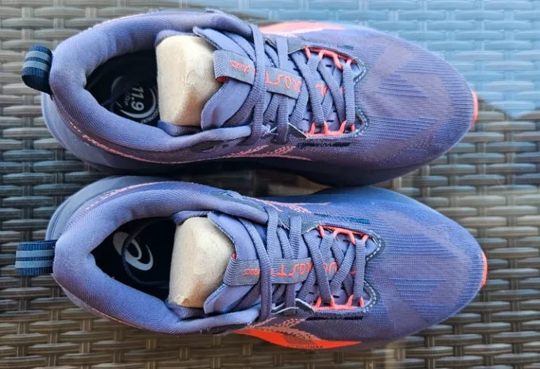 Used Asics Novablast 5 bike — image 8 of 14