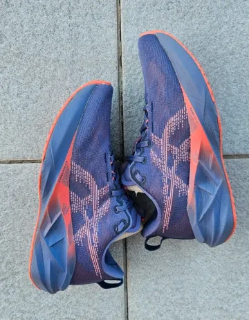 Used Asics Novablast 5 bike — image 4 of 14