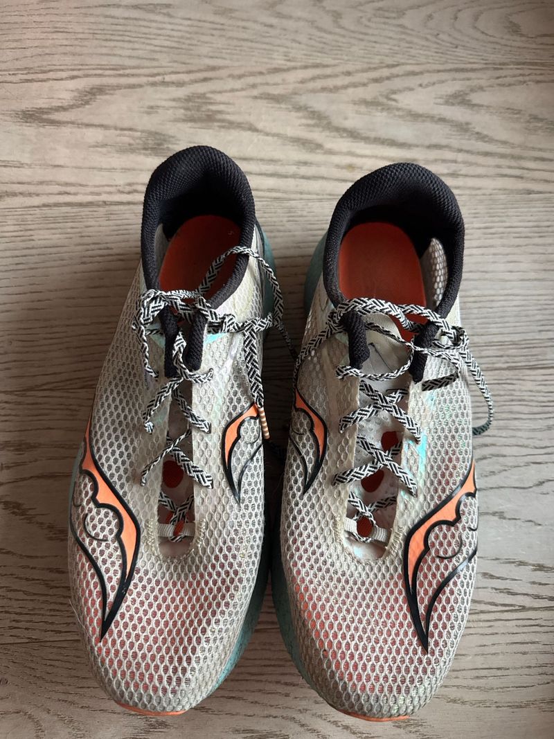 Saucony Endorphin Pro 3 2024 Running Shoes usato